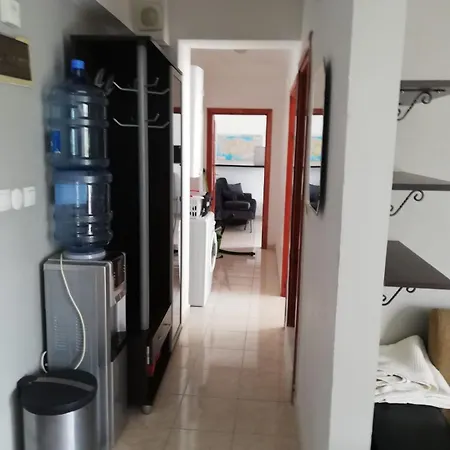 Kadinlar Denizine 100 Metre Apartment *