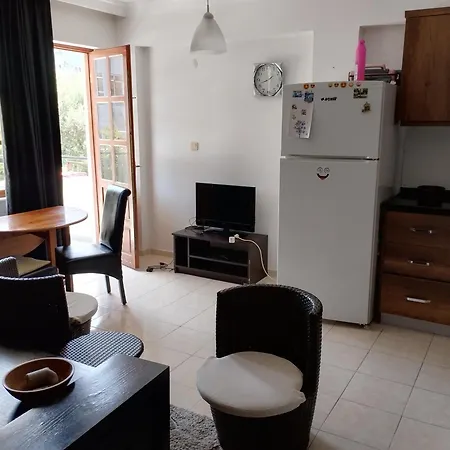 Apartment Kadinlar Denizine 100 Metre Kusadası