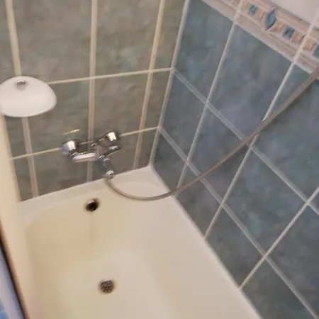 Kadinlar Denizine 100 Metre Apartman
