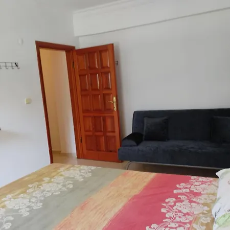 Kadinlar Denizine 100 Metre Appartement *